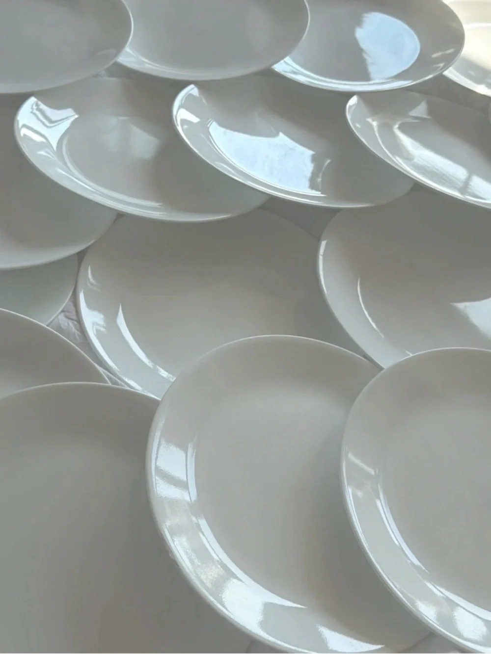 18 Corelle WINTER FROST Dinner Plates 10.25”  Perfect For Buffet!